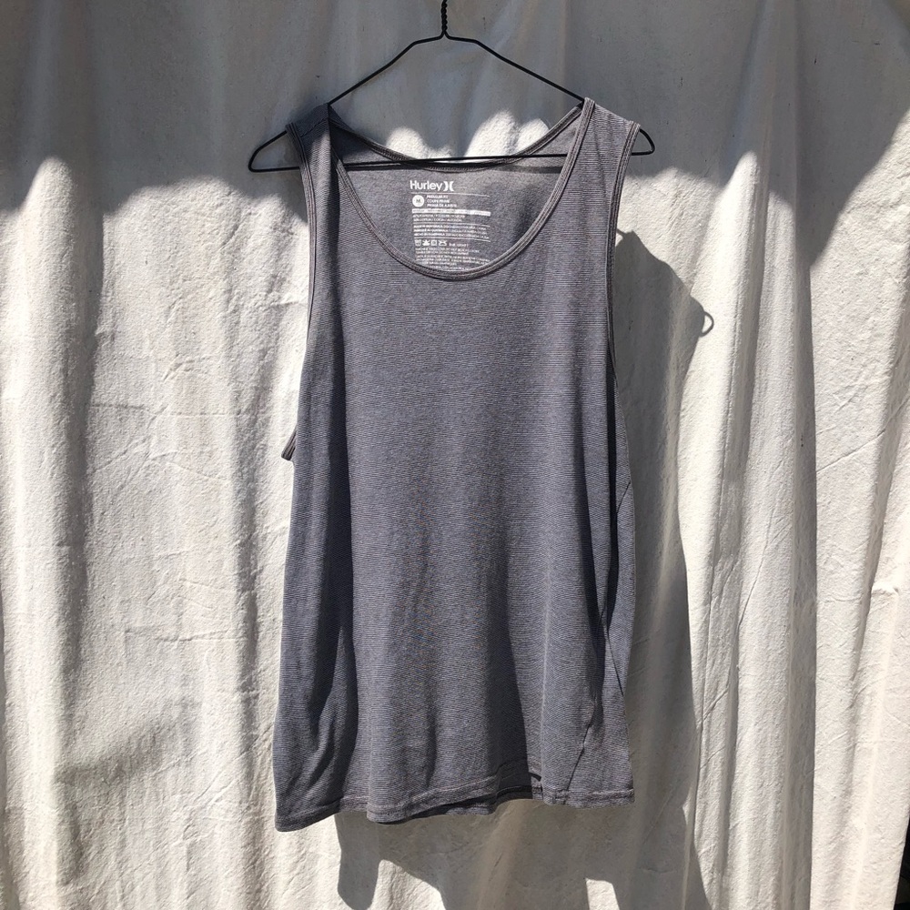 Hurley gray medium tank top, light material